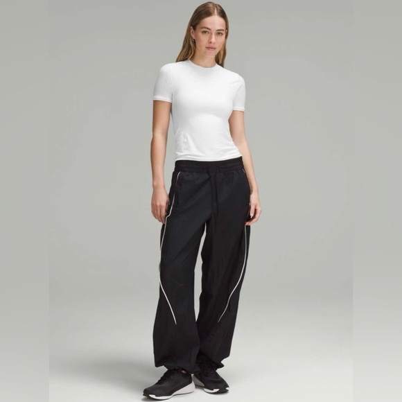 Lululemon Wundermost Ultra Soft Nulu Hip Length Crewneck Short Sleeve Shirt - Picture 10 of 10